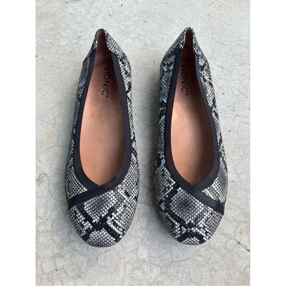 Vionic Caroll Ballet Flats Black Gray Snakeskin Leather Comfort Shoes Size 8 - Picture 2 of 7